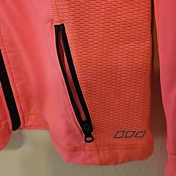 Lorna Jane jacket medium - Picture 5 of 11